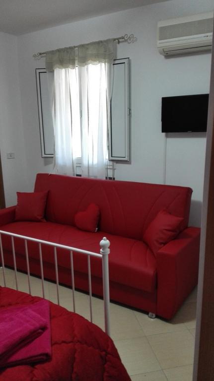 Appartement Al Cortile à Bari Extérieur photo