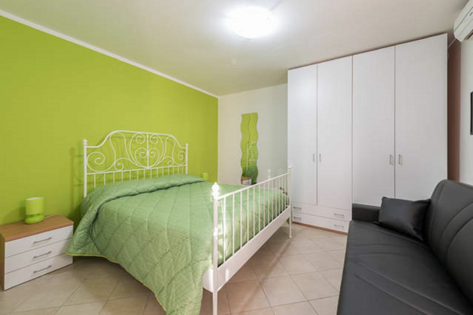 Appartement Al Cortile à Bari Extérieur photo